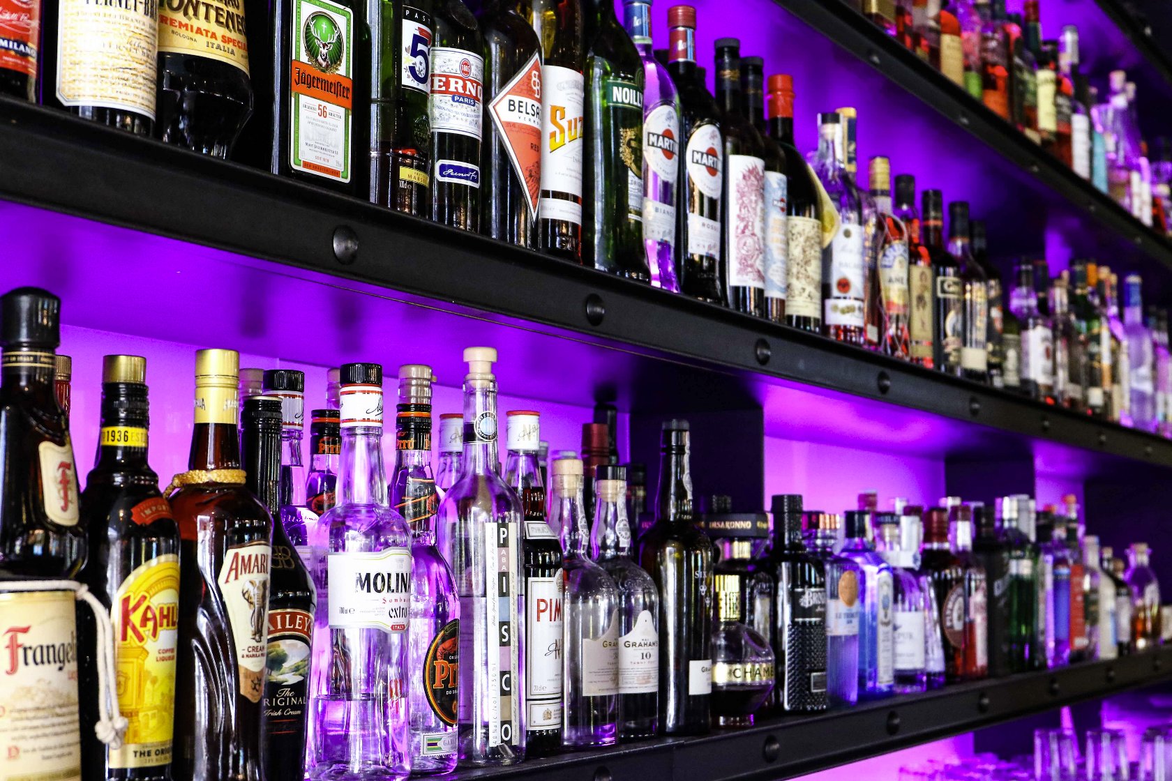 Header Image - BARKEEPER (A) ab Oktober oder nach Vereinbarung